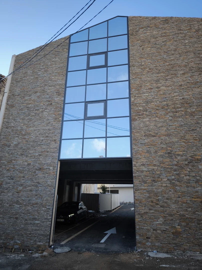 Mur Rideau Suspendu Fini